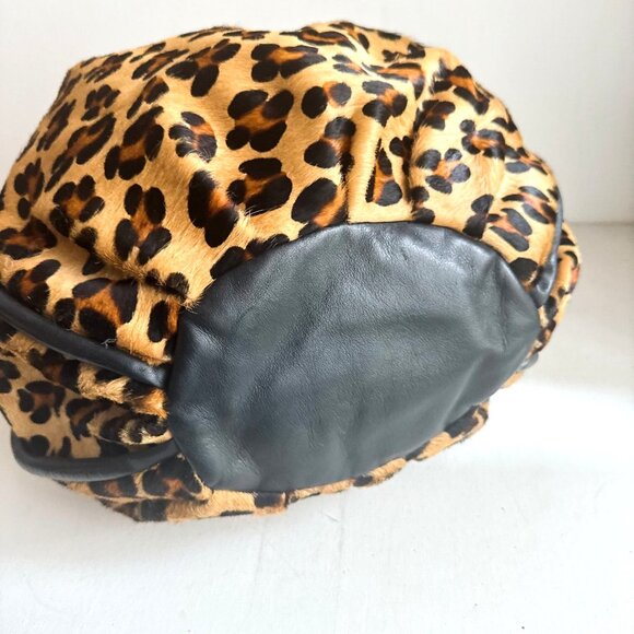 Leopard Print Tote Bag with Black Accents - Picture 9 of 11